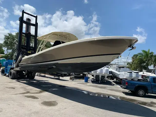 Chris Craft 34 Catalina