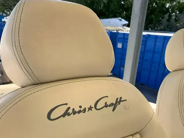 Chris Craft 34 Catalina