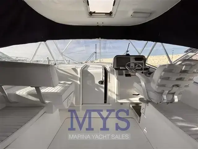 Luhrs 28 Open