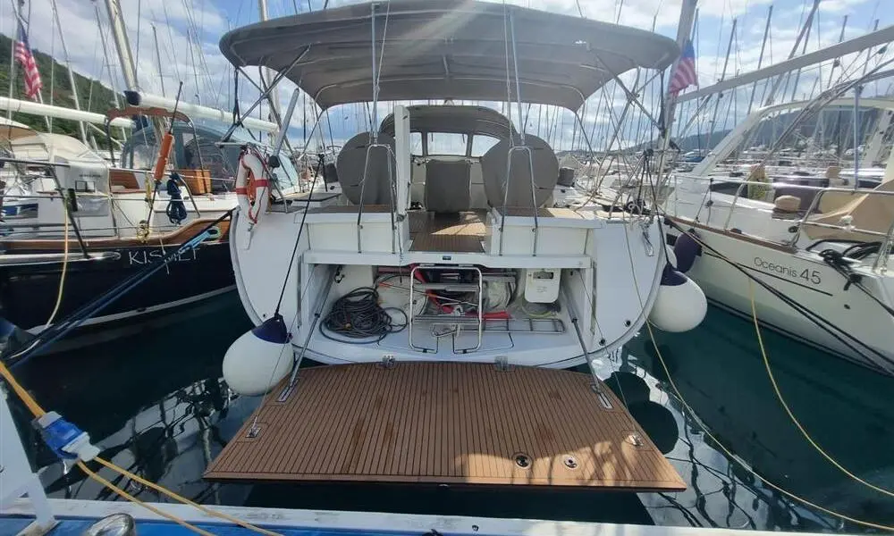 2015 Bavaria cruiser 56