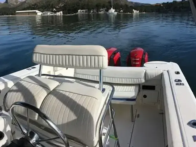 Boston Whaler 260 Outrage