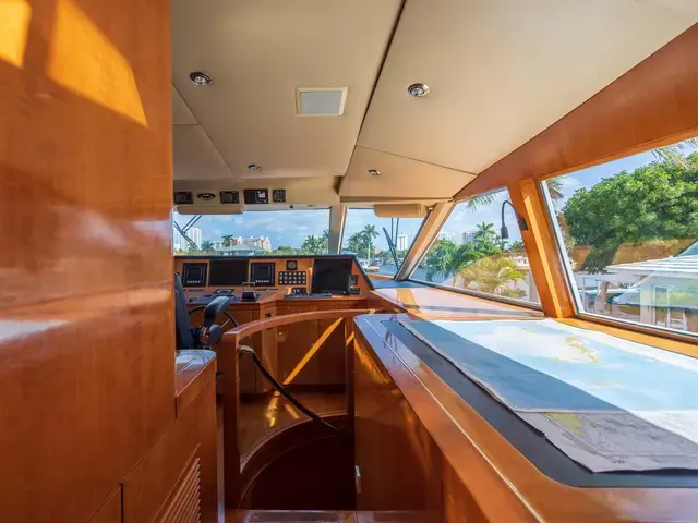 Abeking & Rasmussen Raised Pilothouse