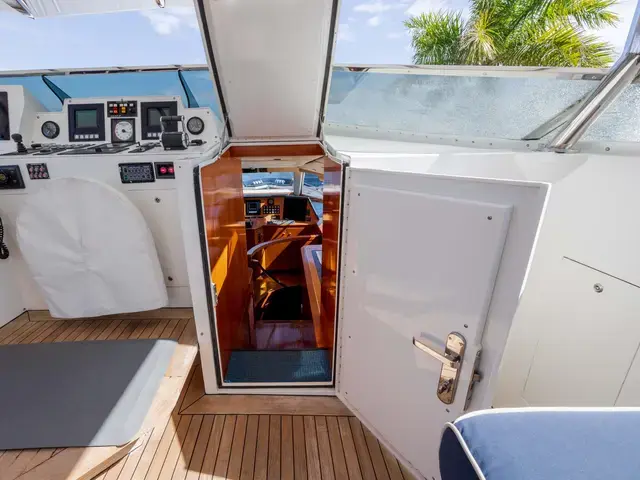 Abeking & Rasmussen Raised Pilothouse