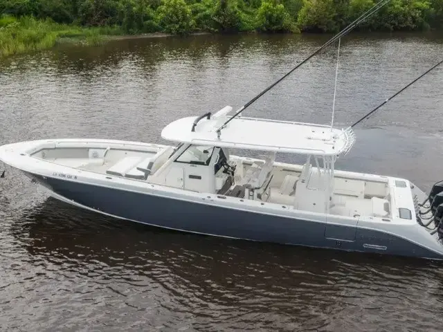 Everglades 435 CC