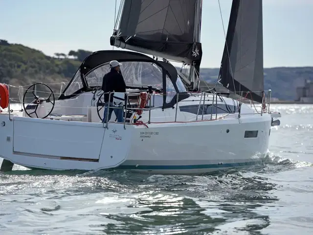 Jeanneau Sun Odyssey 380