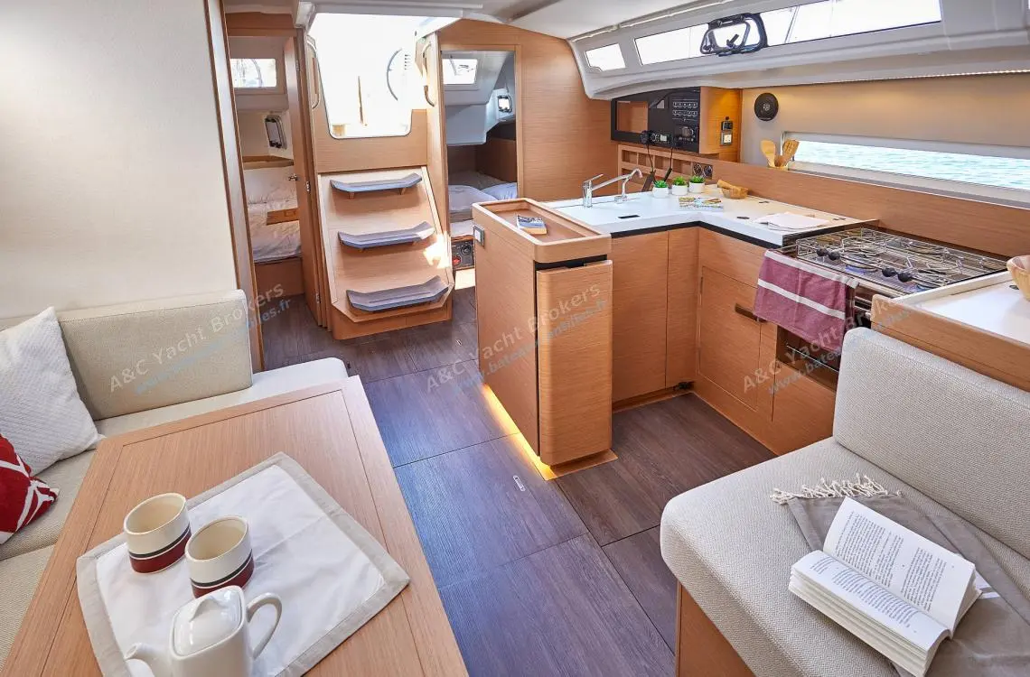 2024 Jeanneau sun odyssey 410