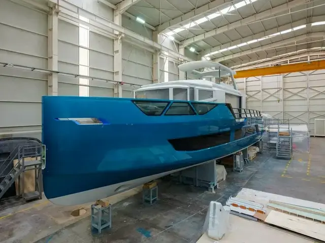 Sarp Yachts Custom