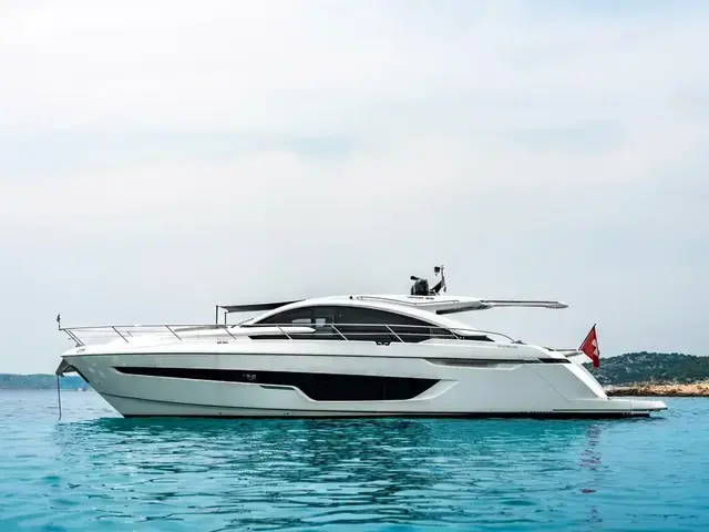 Fairline 66