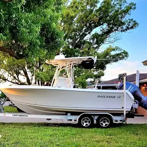 2020 Sailfish 220 CC