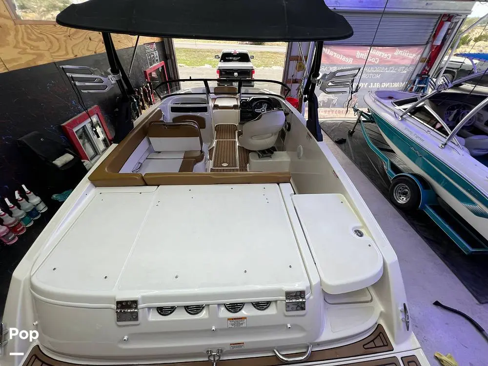 2021 Bayliner vr5