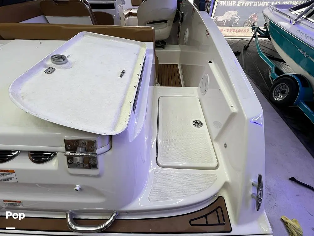 2021 Bayliner vr5