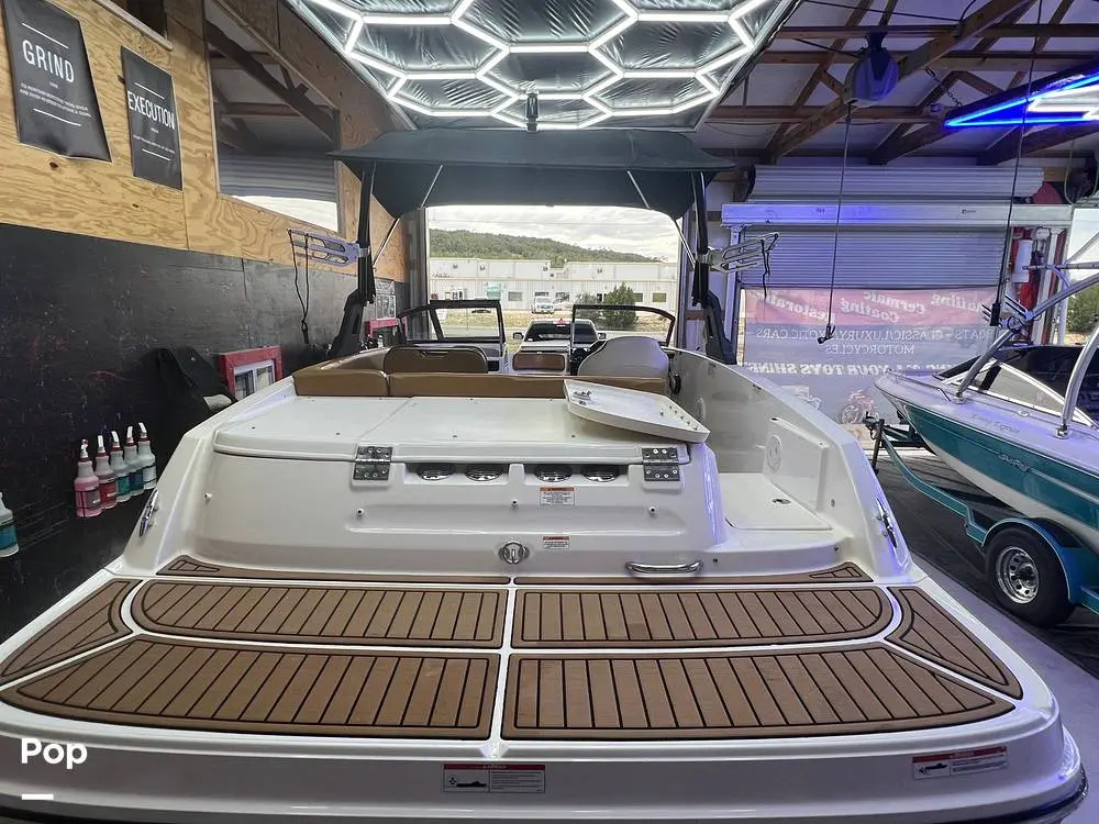 2021 Bayliner vr5