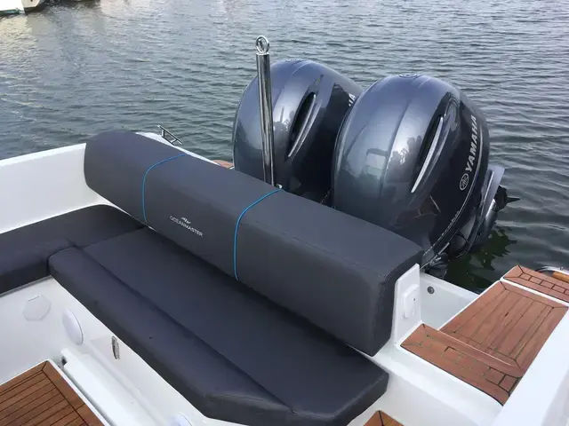 Ocean Master 720 wa