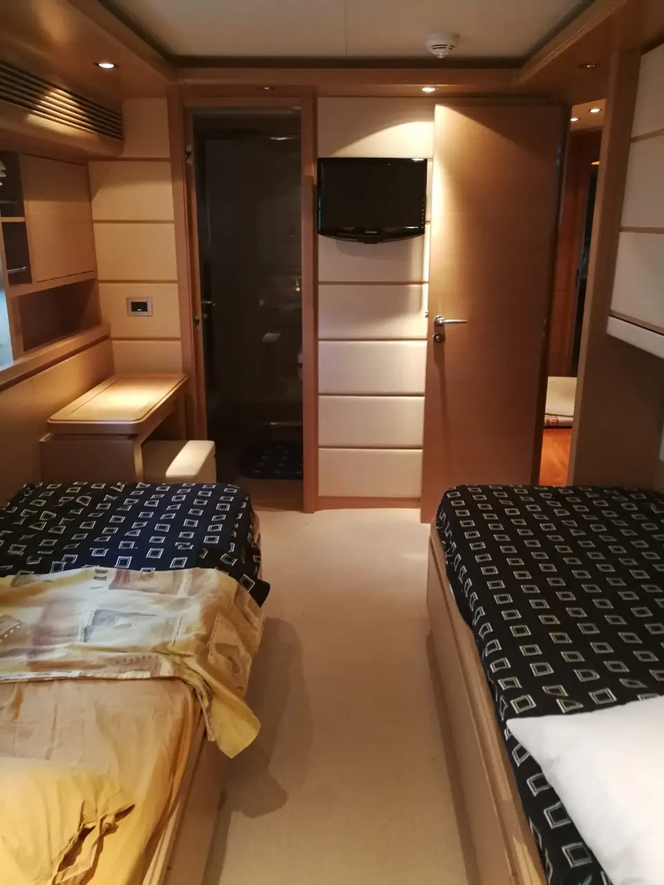 2009 Ferretti 97 cl