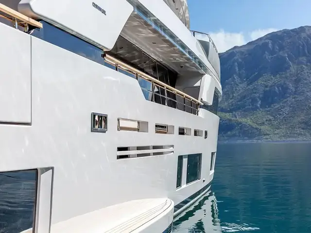 Custom Line Navetta 37 (Think Bigger)