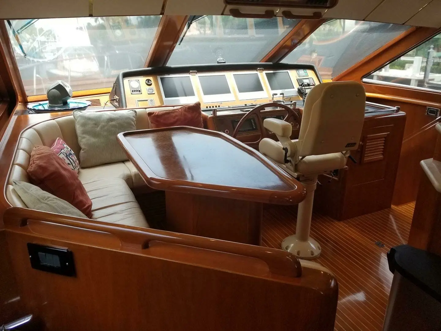 2005 Ocean 64 pilothouse