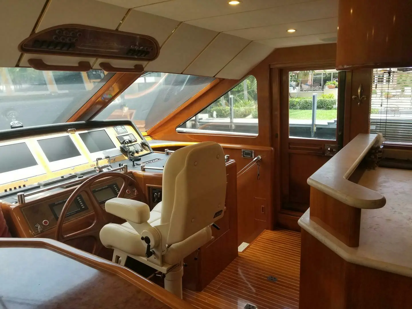 2005 Ocean 64 pilothouse