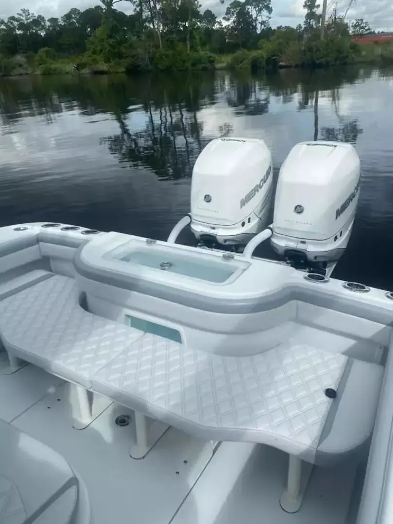 2022 Yellowfin center console