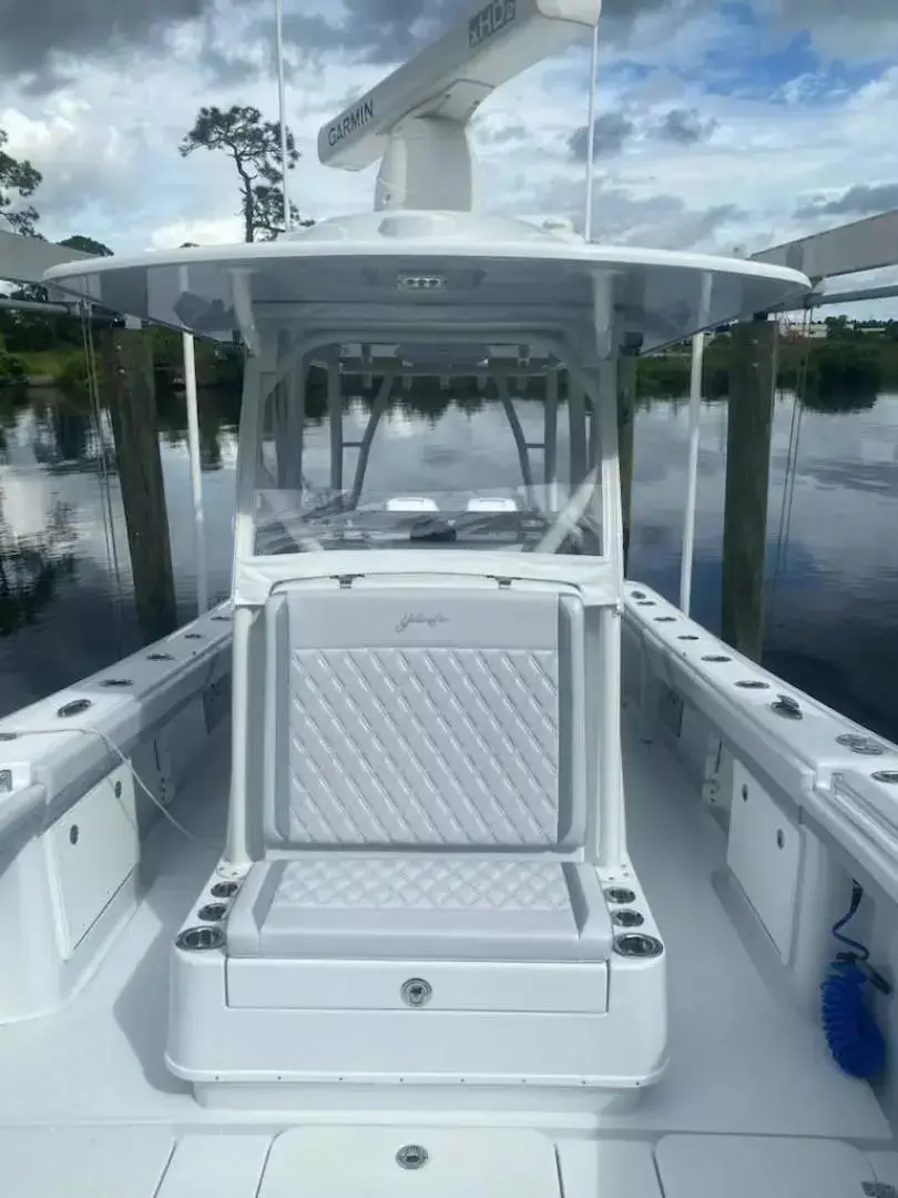 2022 Yellowfin center console