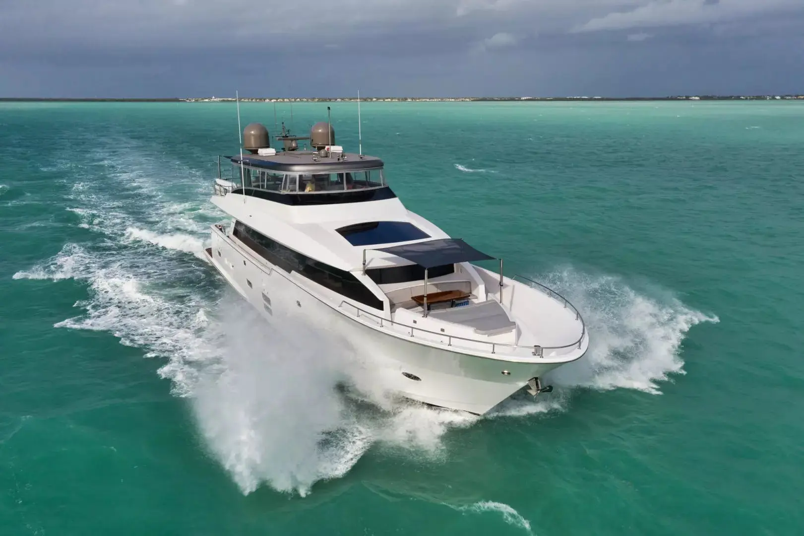 2019 Hatteras m90 panacera