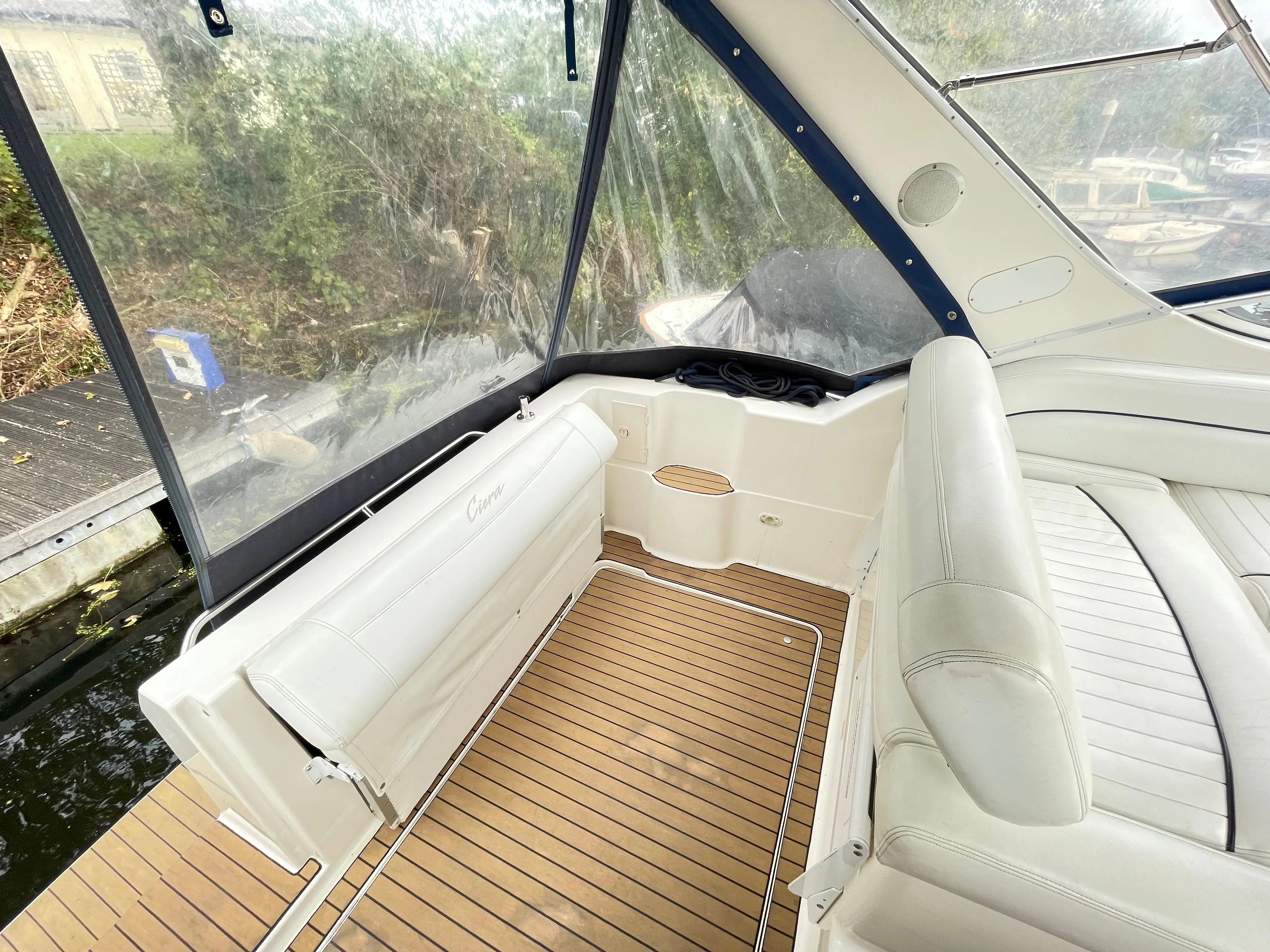 BAYLINER CIERA 2855 SUNBRIDGE 1998