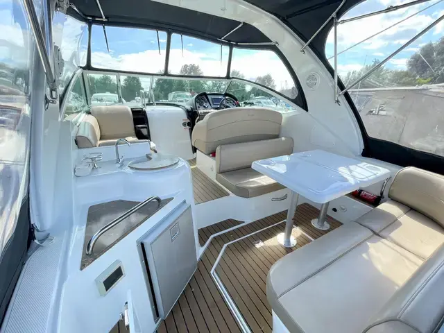 Cruisers Yachts 300 CXi Express