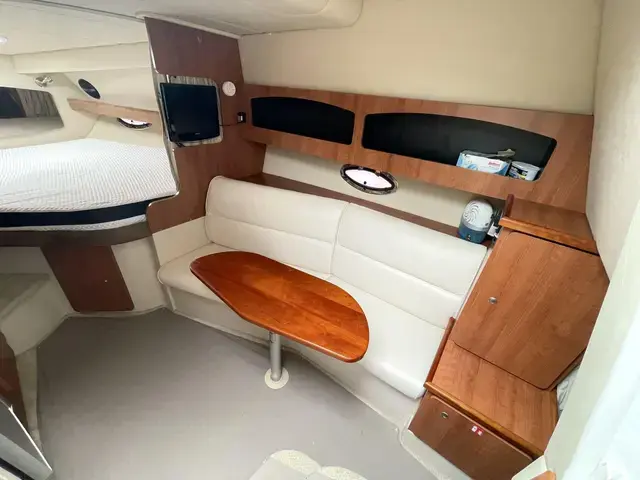 Cruisers Yachts 300 CXi Express