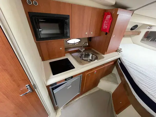 Cruisers Yachts 300 CXi Express