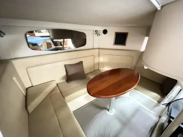 Cruisers Yachts 300 CXi Express