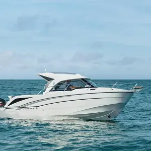 2023 Beneteau Antares 8