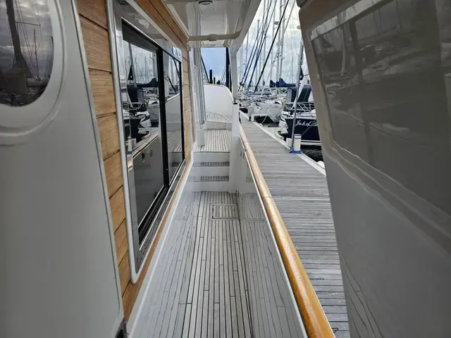 Beneteau Swift Trawler 52