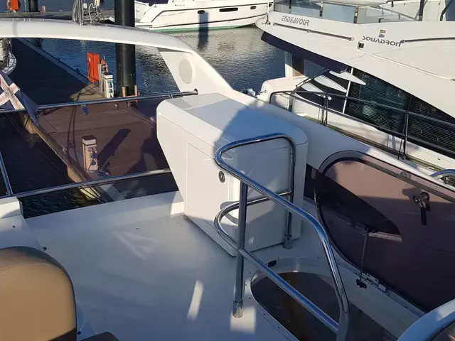 Princess 42 Flybridge