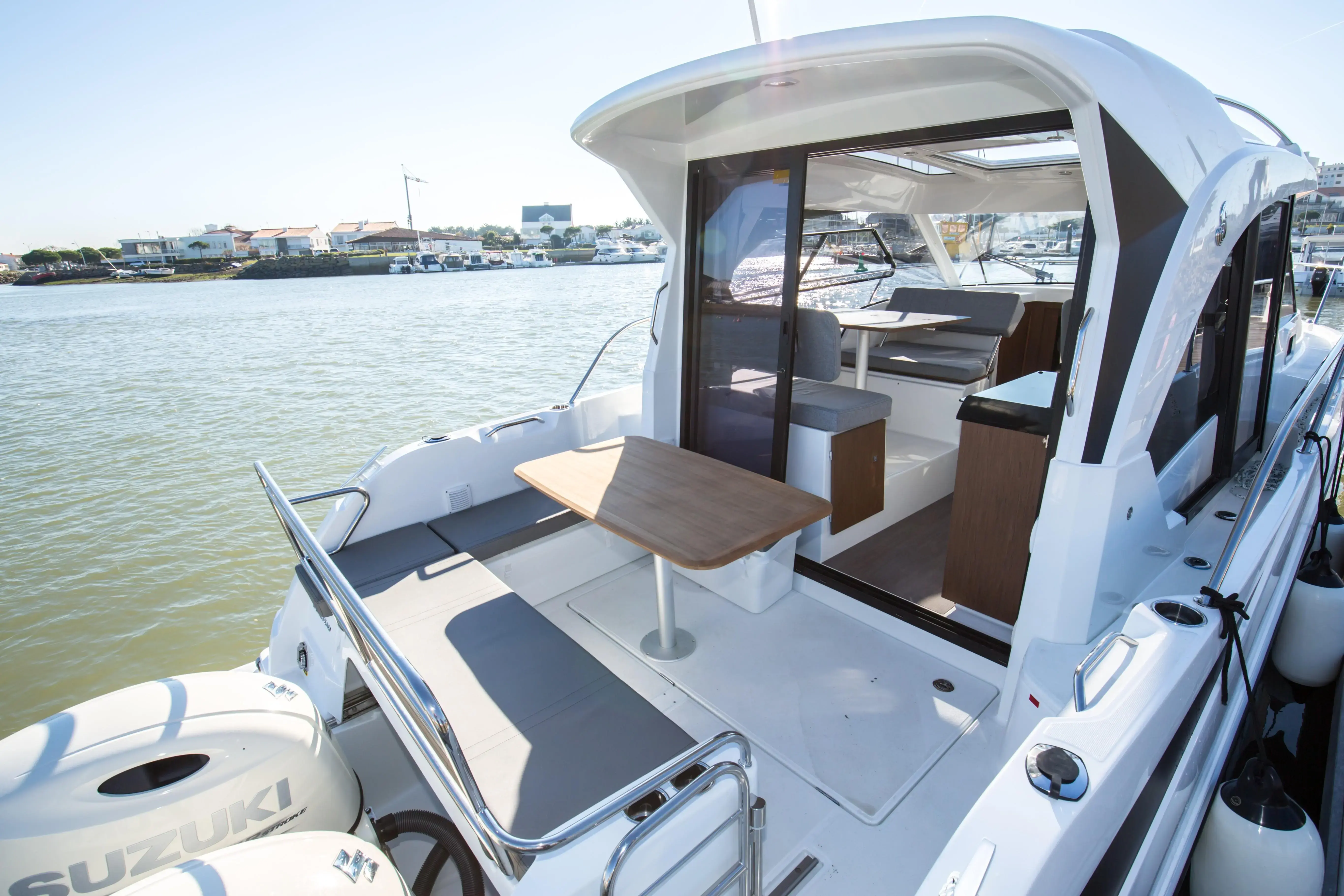 2024 Beneteau antares 9