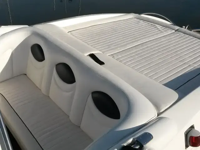 Sunseeker XS 2000