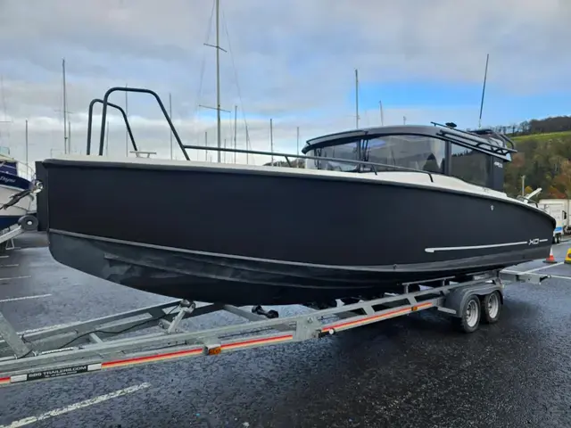 XO Boats 270 RS Front Cabin