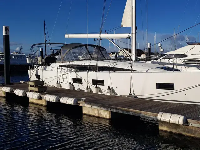 Jeanneau 54