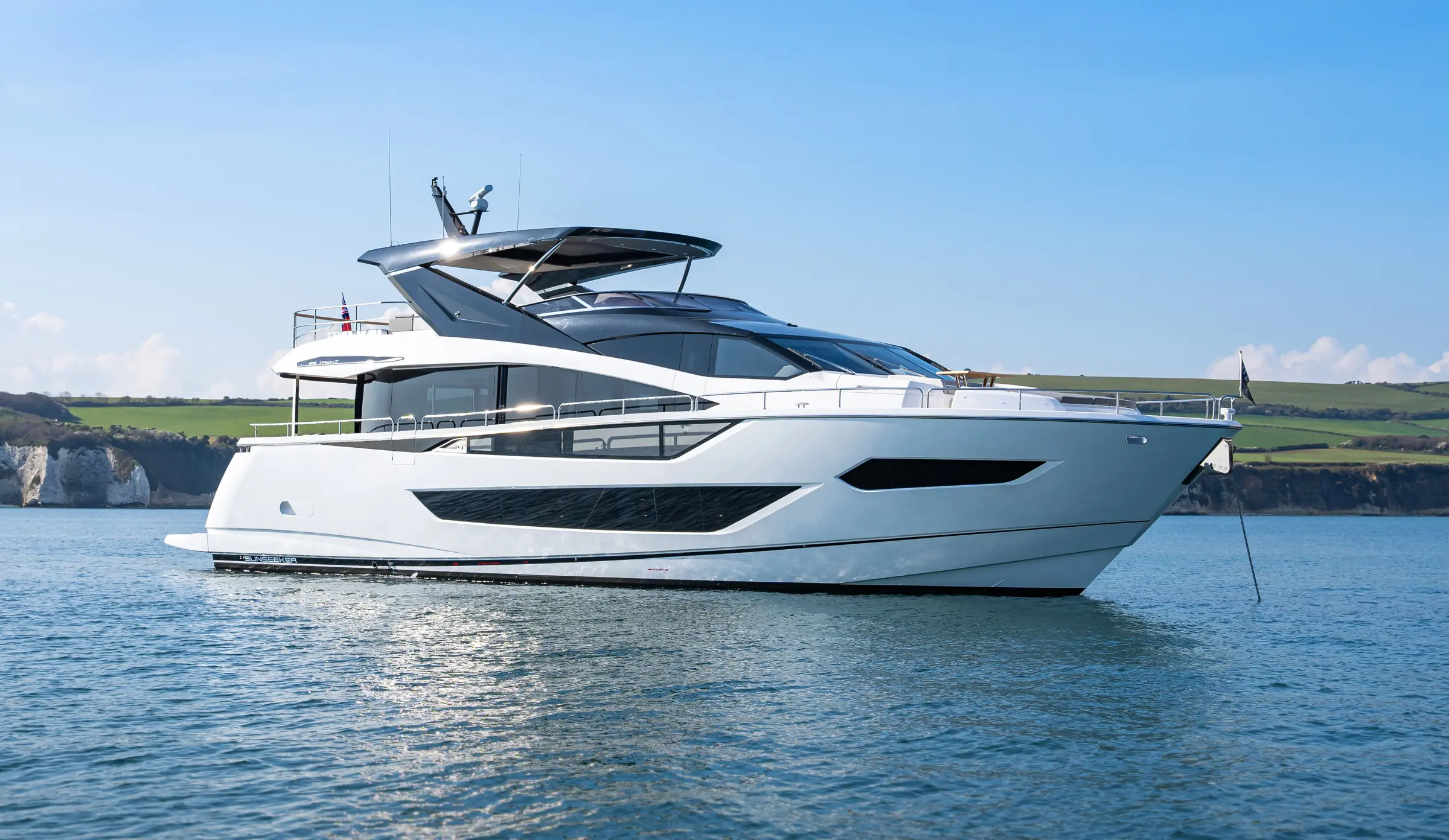 2021 Sunseeker yacht 88