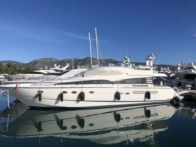 Fairline Squadron 62