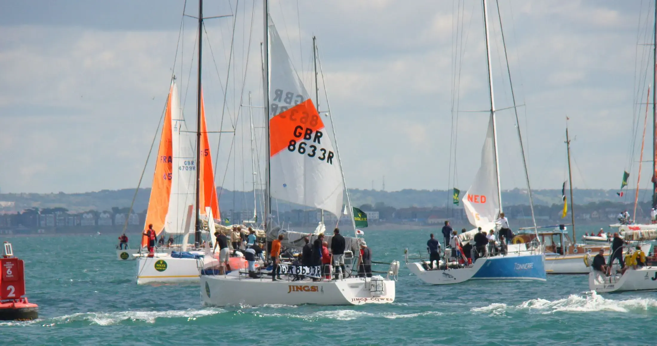 2011 J Boats j133