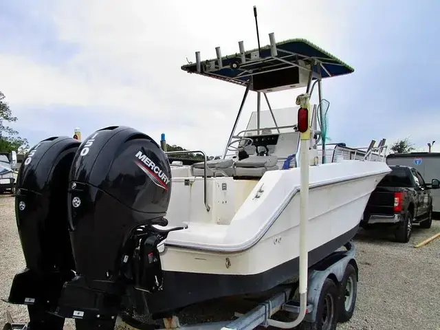 Sea Ray Laguna 24 CC