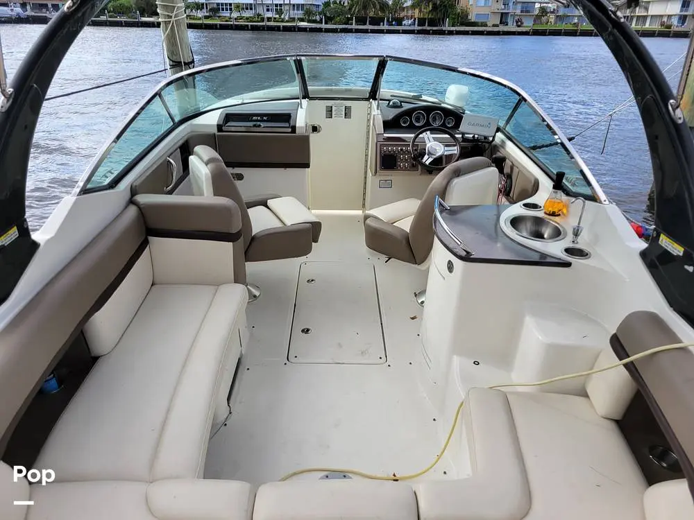 2012 Sea Ray 270 slx