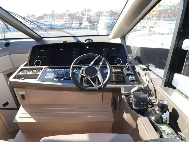 Sunseeker Manhattan 52