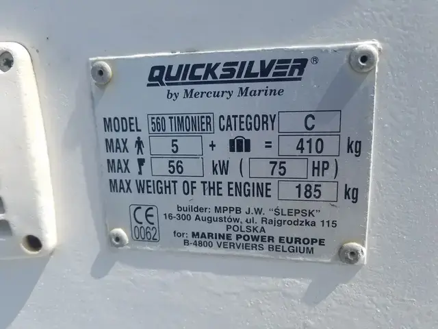 Quicksilver 560 Timonier