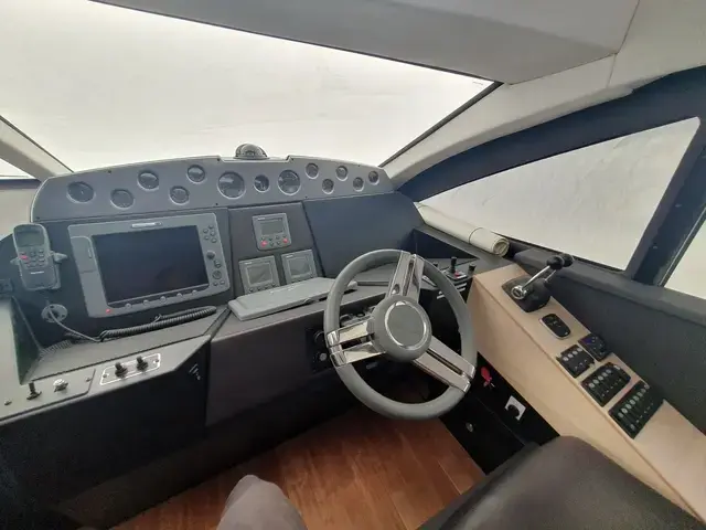 Sealine T 50