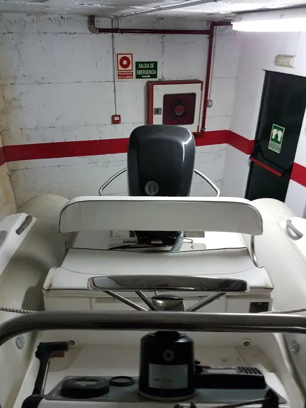 2013 Sea Pro 6.2 centre console rib