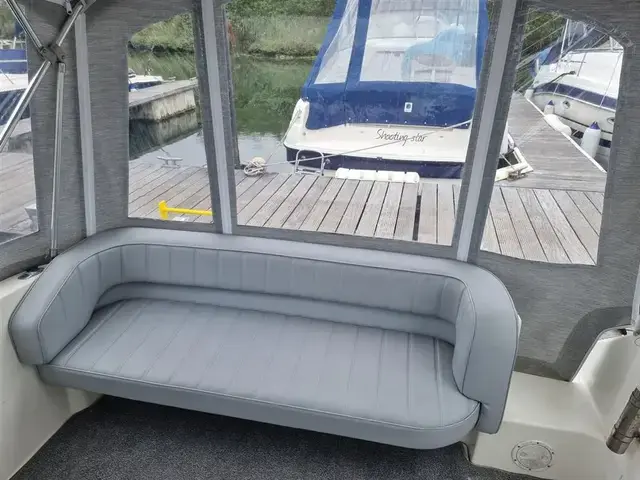 Sea Ray 240 Sundancer