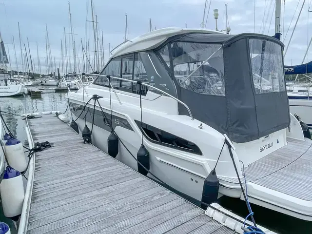 Bavaria Sport 33