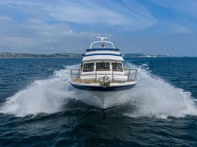 Trader 54 Sundeck