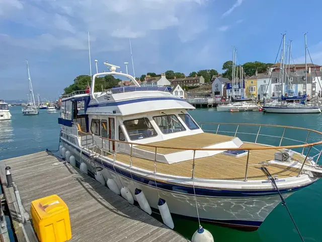 Trader 54 Sundeck