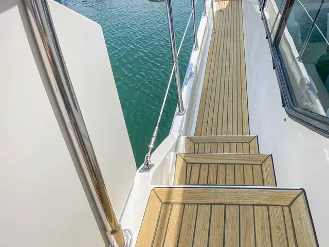 Trader 54 Sundeck